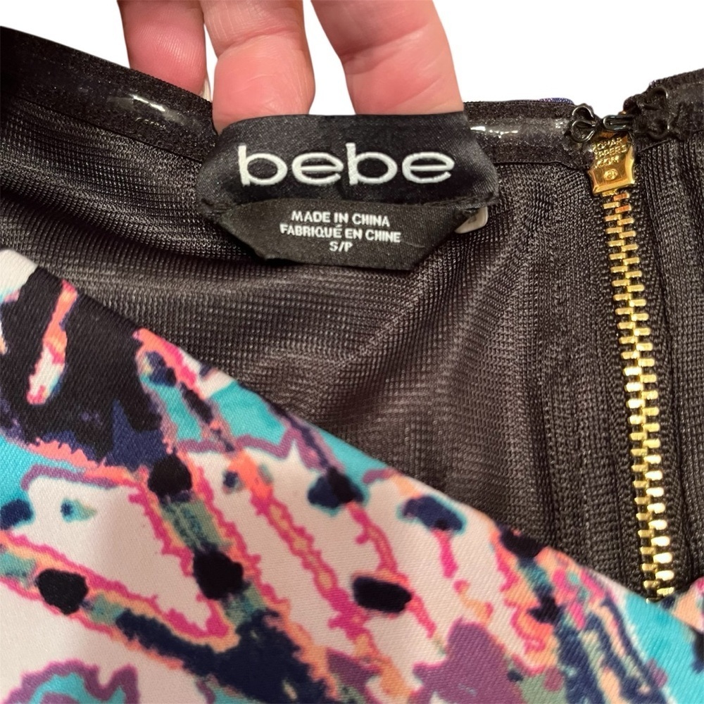 Bebe Multicolor Abstract Wrap Front Crop Top Size S - Picture 3 of 5